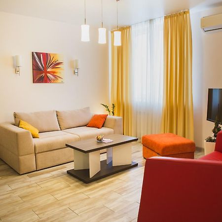 קייב Apartments "Pleasure" מראה חיצוני תמונה